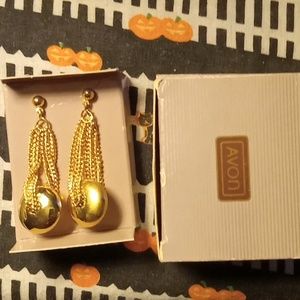1991  vintage nib named Contempo earnings stud surgical steel post goldtone